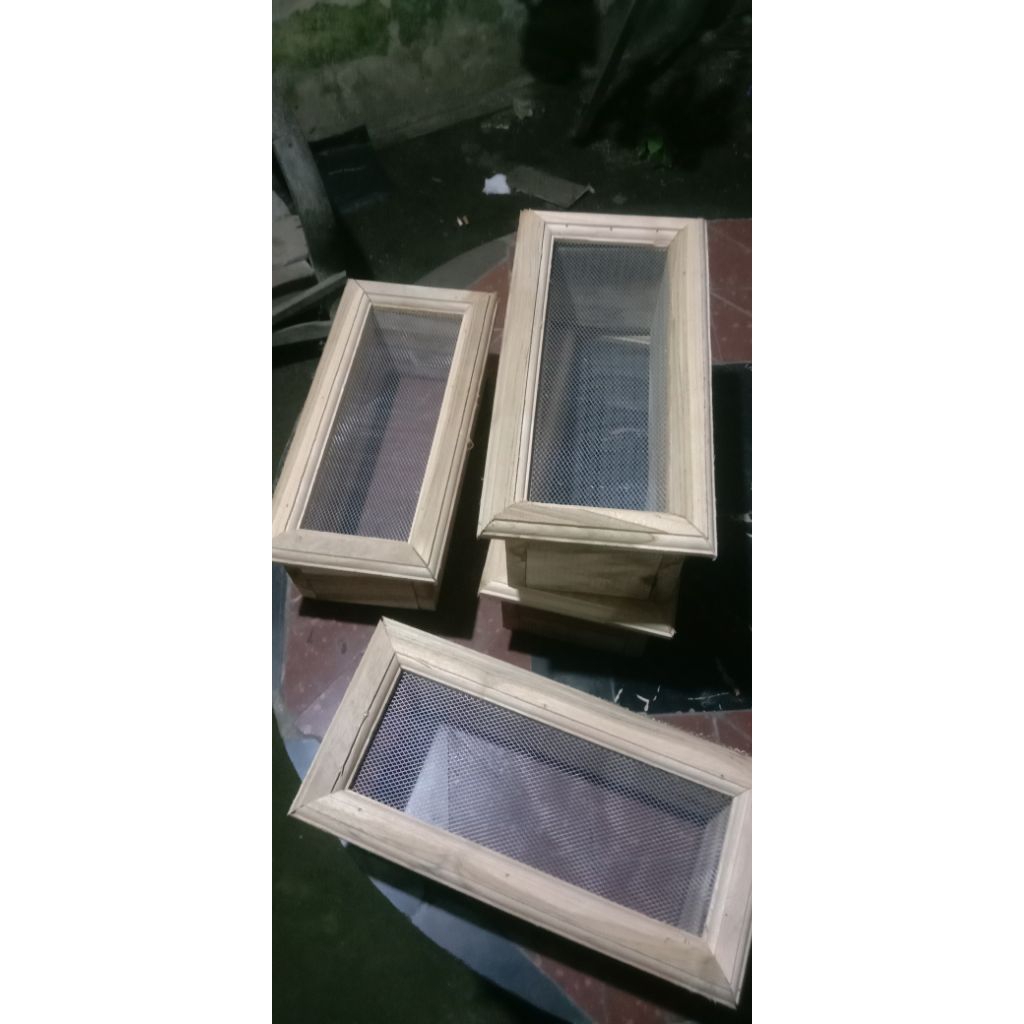 loster angin kayu jati dengan kawat nyamuk