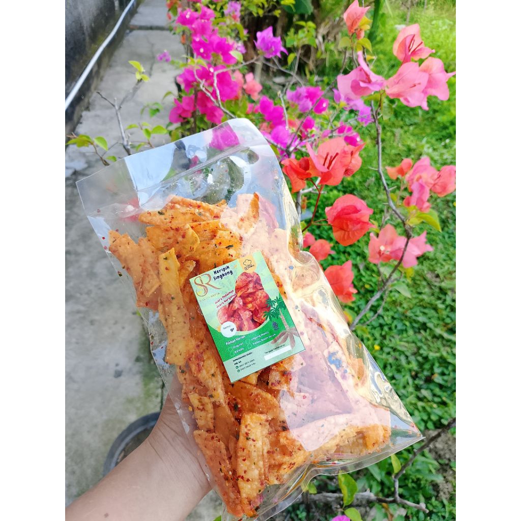 

keripik Mangkleng /Balung ketek (pedas daun jeruk)/190gram