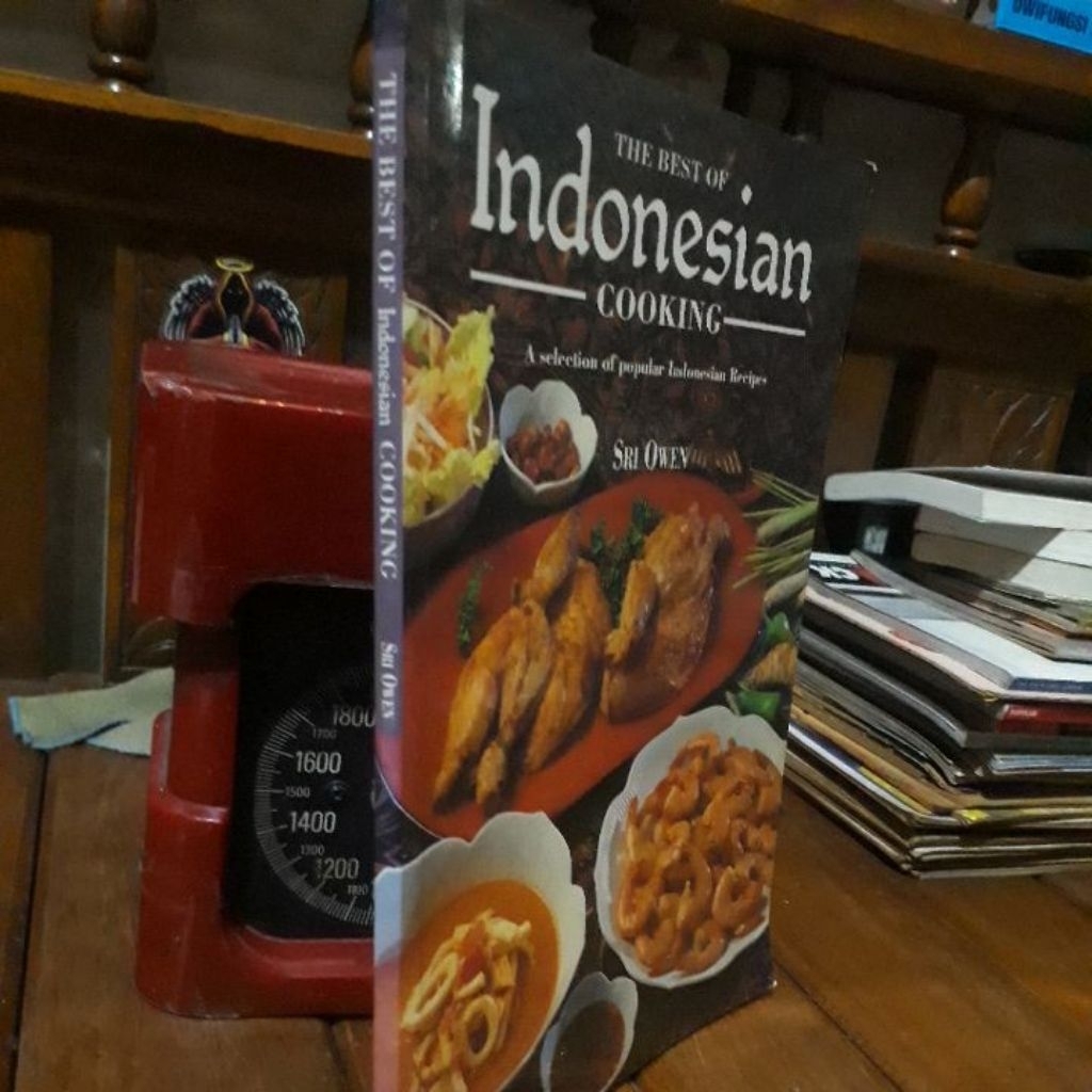 INDONESIAN COOKING _ SRI OWEN