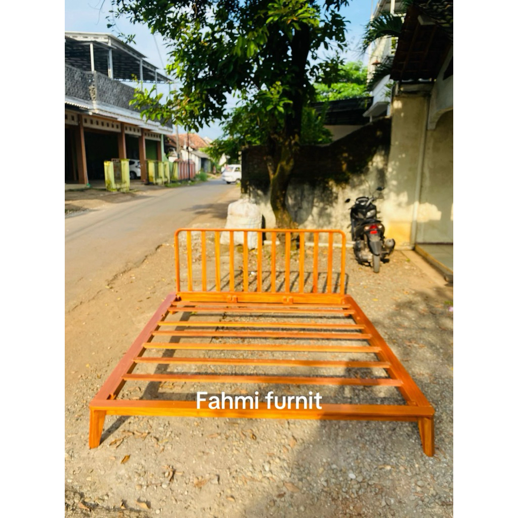 dipan kayu minimalis dipan tempat tidur kayu dipan tempat tidur dipan minimalis kayu mahoni solid