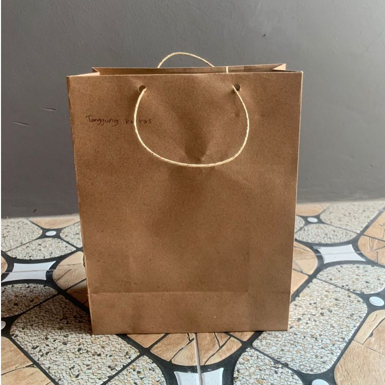 

Paper bag polos coklat / Paperbag murah / Tas Kertas Tanggung Tali Kertas