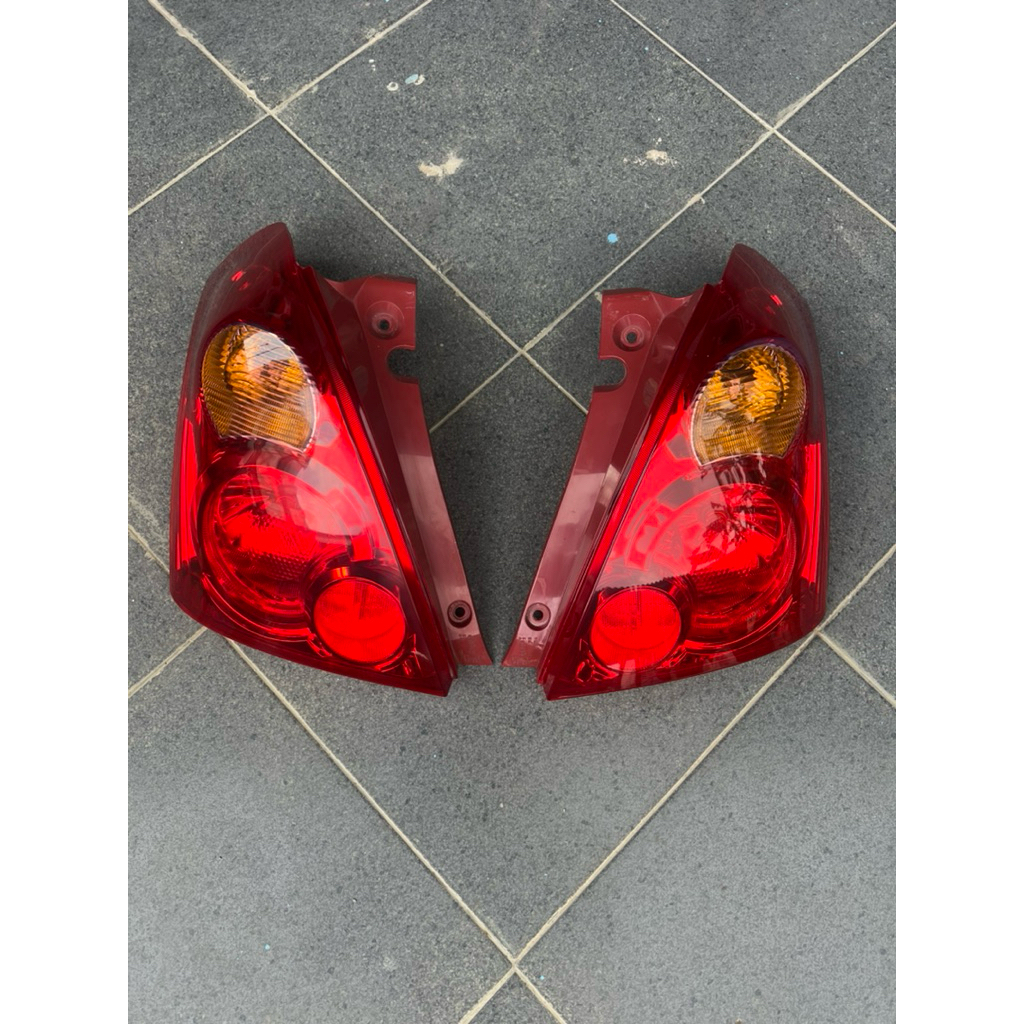 Stoplamp swift gt2/swift sports original stanley ( swift old / swift lama )