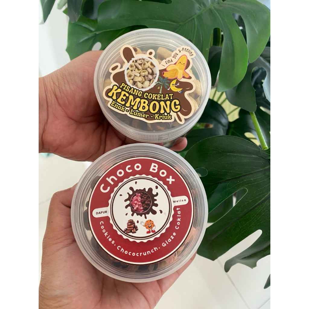 

Bundling isi 2 (choco box + pisang kembung)