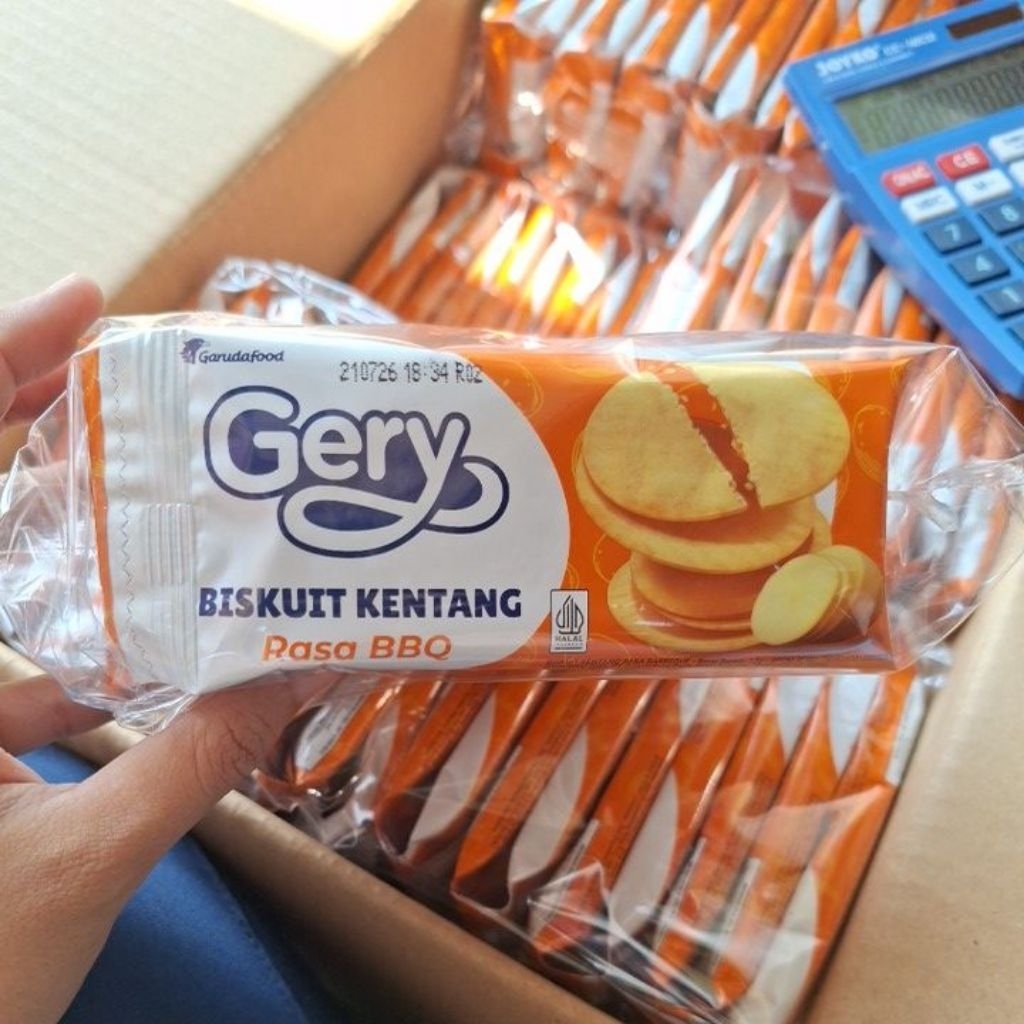

Gery Biskuit Kentang Rasa BBQ