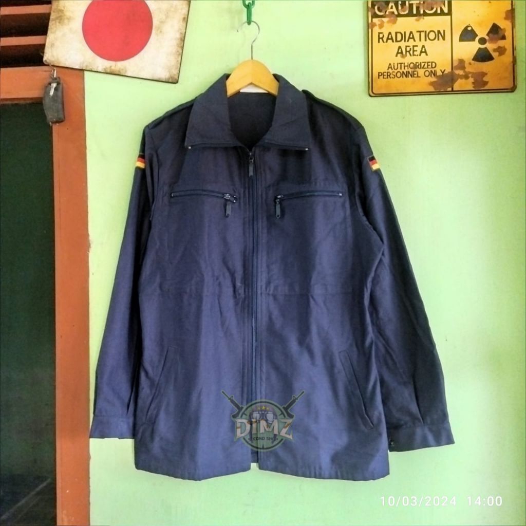 VINTAGE GERMANY NAVY JACKET