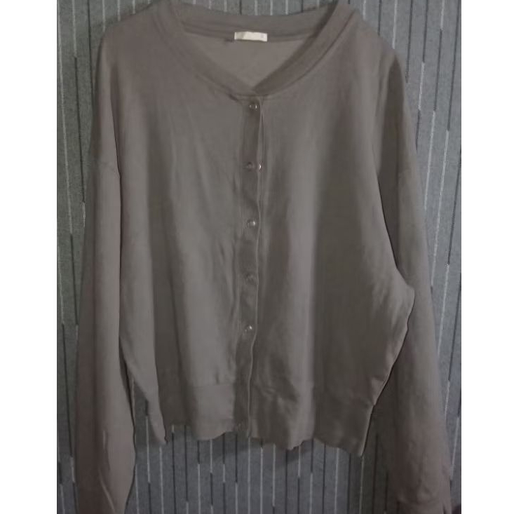 Cardigan Global Uniqlo Airsm Abu