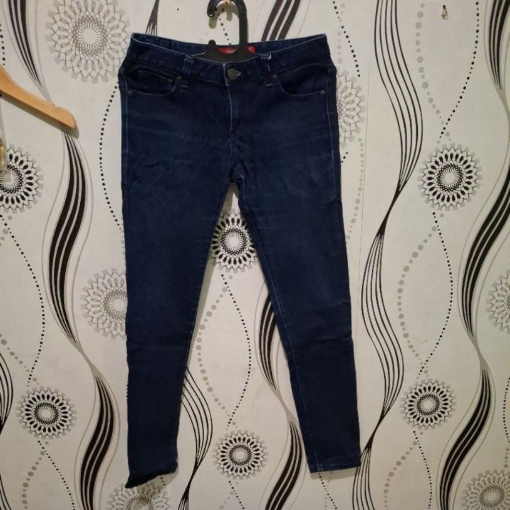 GUESS - GUESS JEANS - JEANS WANITA