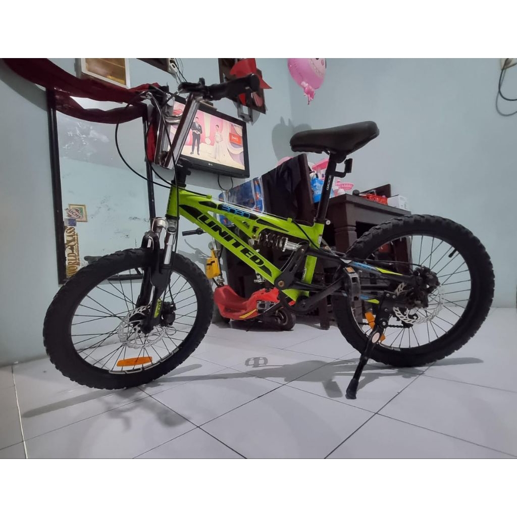 Sepeda Gunung United TMS 3080