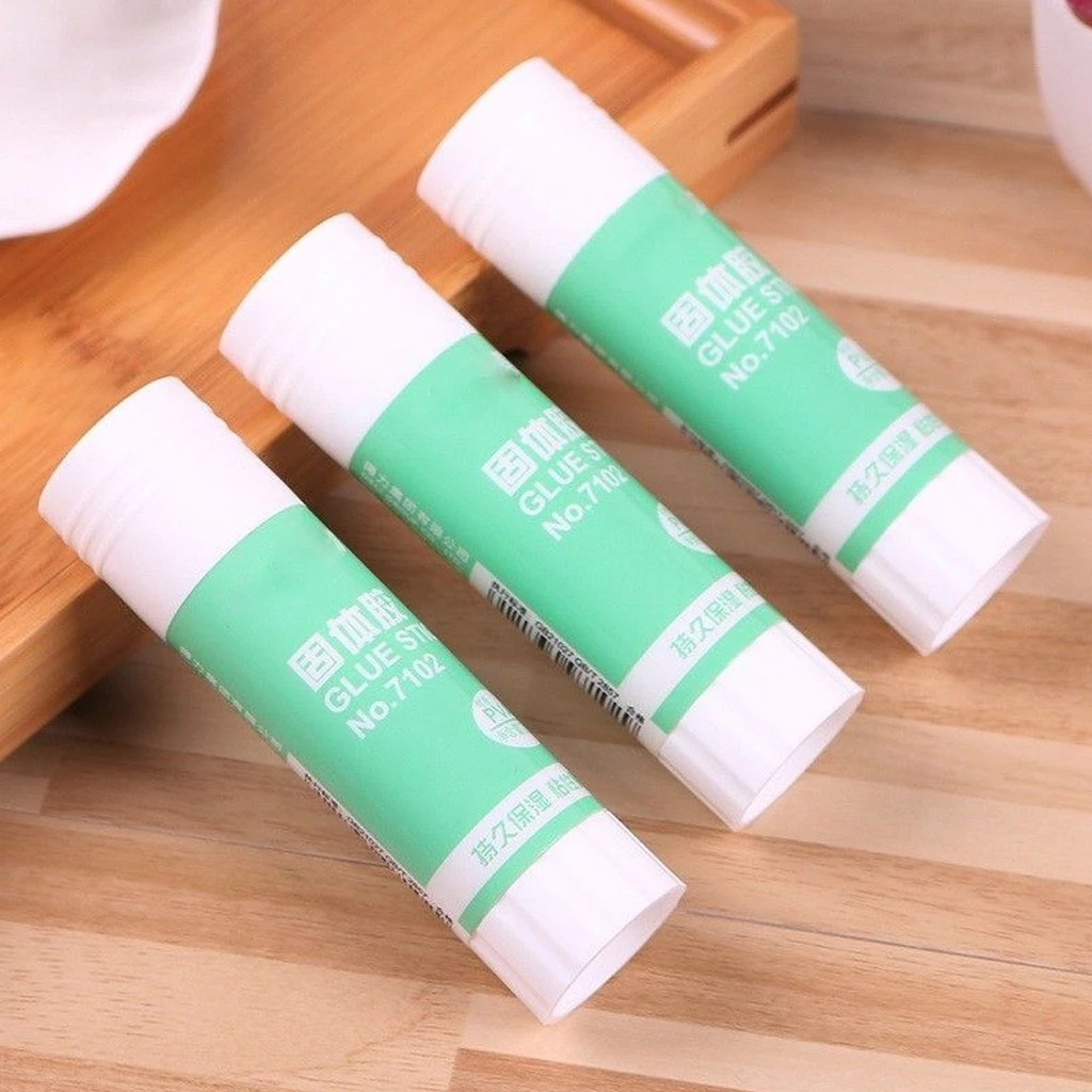 

SAG Lem Perekat Kertas Padat Glue Stick Lem Stik Batang Putar Sekolah Kantor Motif Korea Lucu