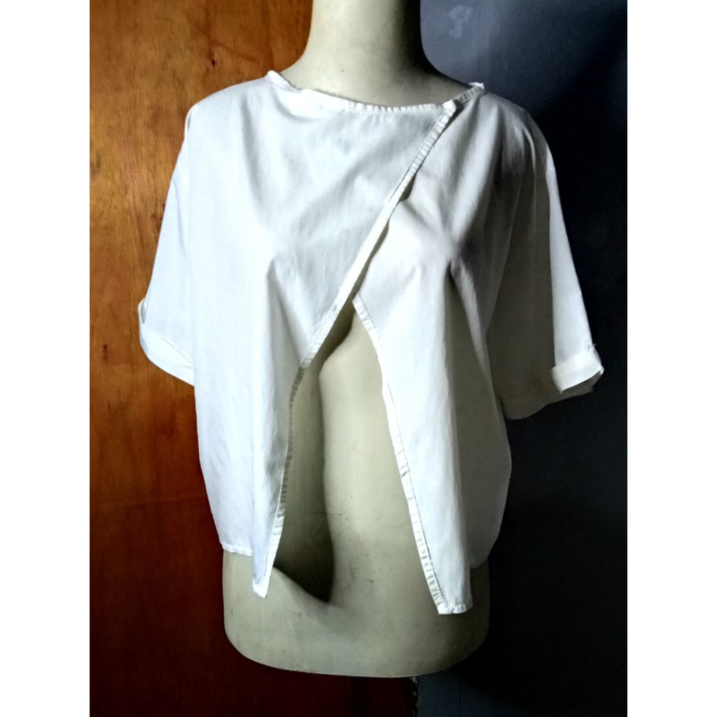 [PreLoved] Outer wanita lengan pendek warna putih