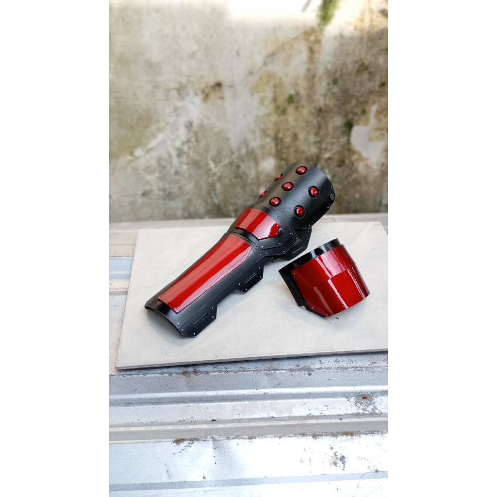 Aksesoris Props Cosplay Final Fantasy 7 - Tifa Lockhart Arm Gauntlet