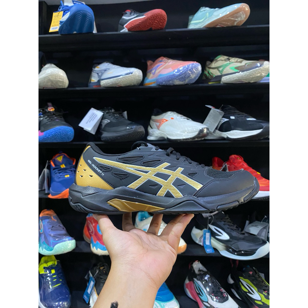 Sepatu Badminton Asics Gel Rocket 11 / Black Piedmont