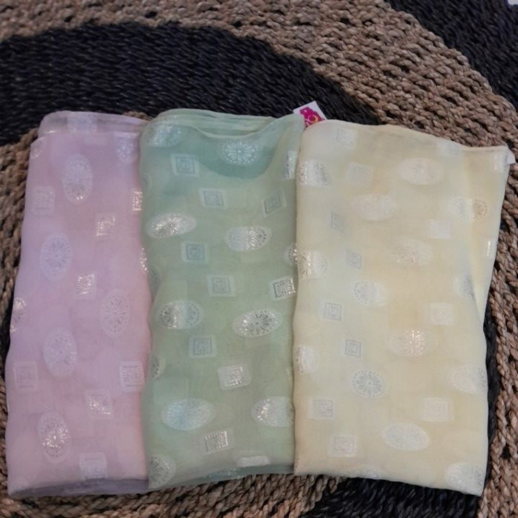 hijab segiempat organza premium motif cantik
