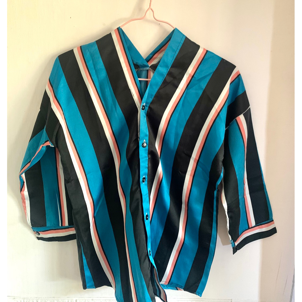 Preloved kemeja- Satin