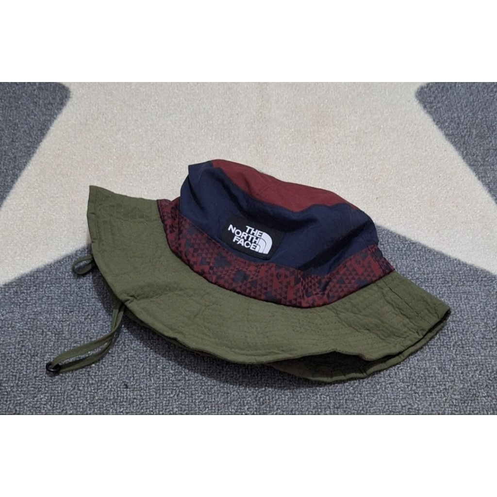 topi gunung topi rimba topi outdoor jungle hat 3 warna topi bucket putih bekas preloved unik origina