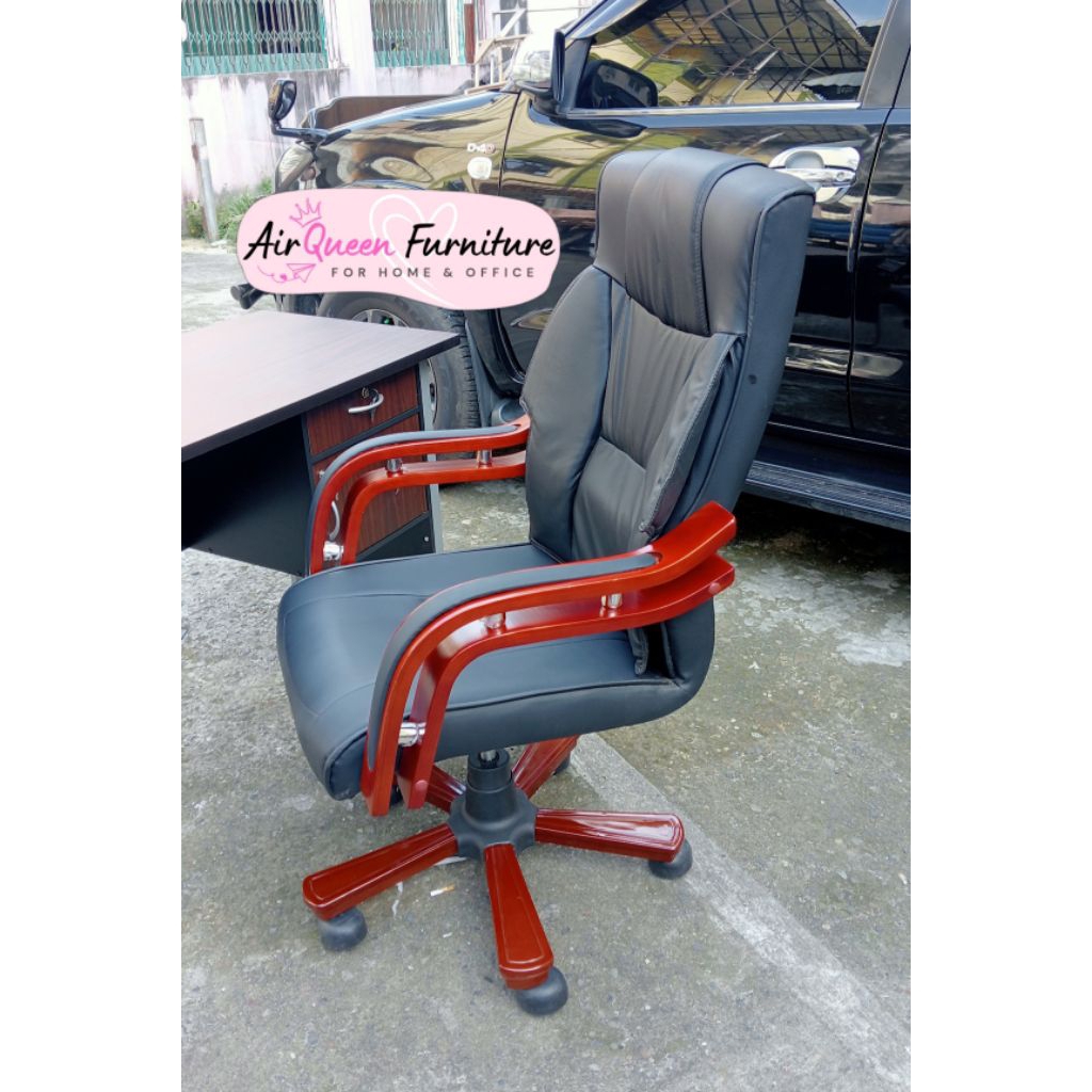 KURSI DIREKTUR | KURSI KANTOR HIDROLIK | KURSI KERJA | KURSI MANAGER | KURDI BOS MURAH