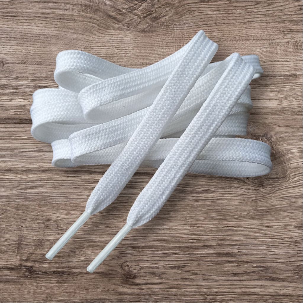 tali sepatu lebar/flat lace white panjang 130 cm