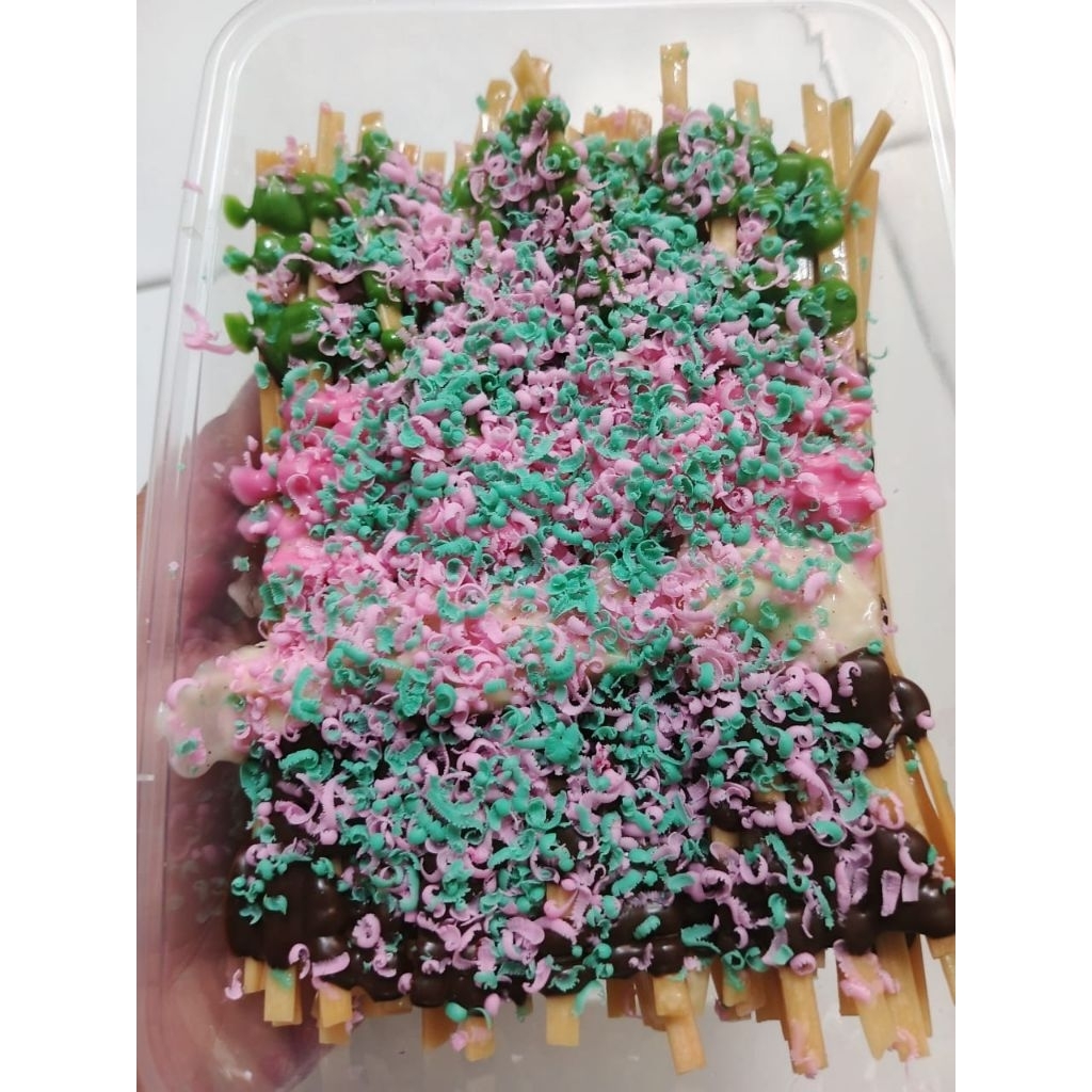 

Mie Lidi coklat pelangi 750 ml