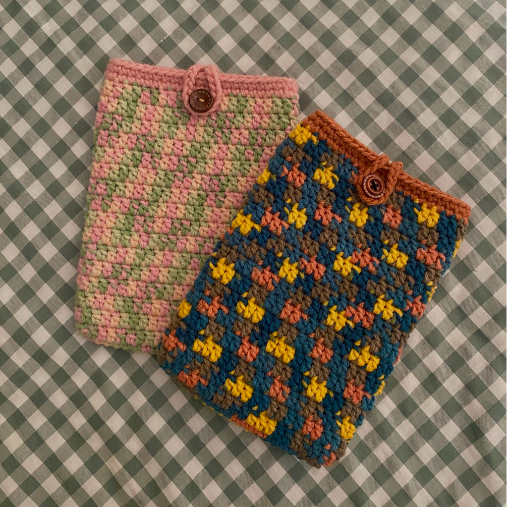 

Book Sleeve Cover Crochet Rajut