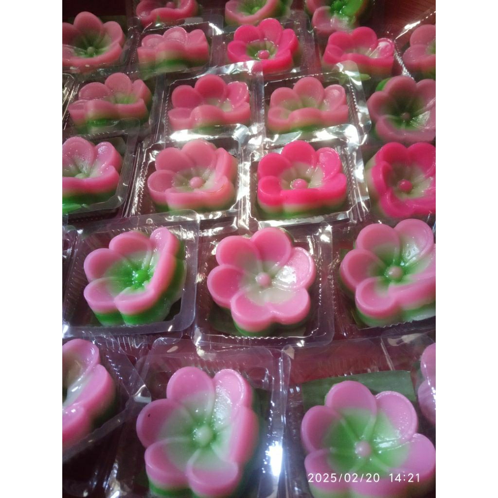 

Lapis Kamboja tepung beras