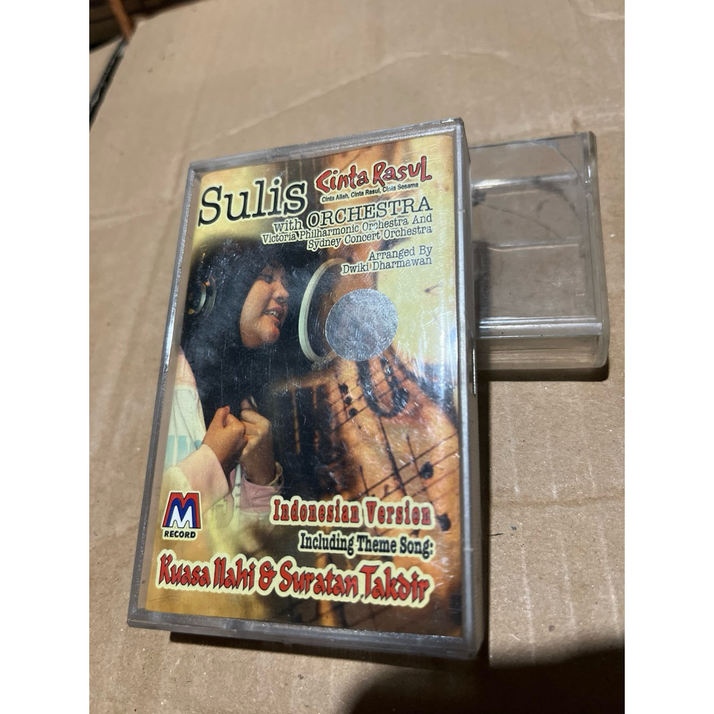 kaset pita sulis with orchestra cinta rosul