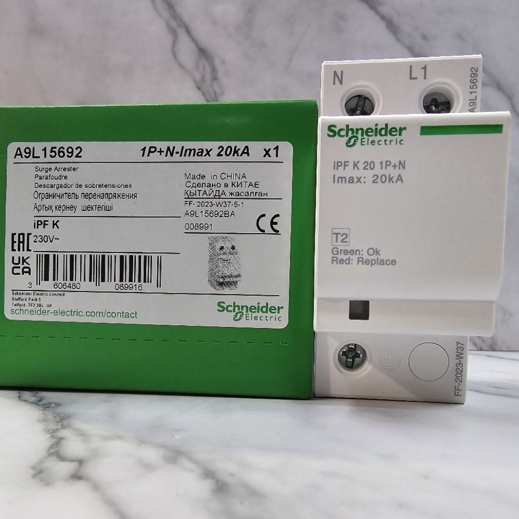 A9L15692 SURGE ARRESTER iPF20KA 1P+N 20KA / Surge Arrester