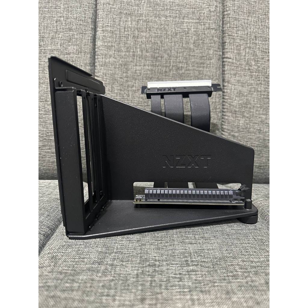 NZXT Vertical GPU Mounting Kit | GPU Holder & PCIe 4.0 Riser Cable (2ND)