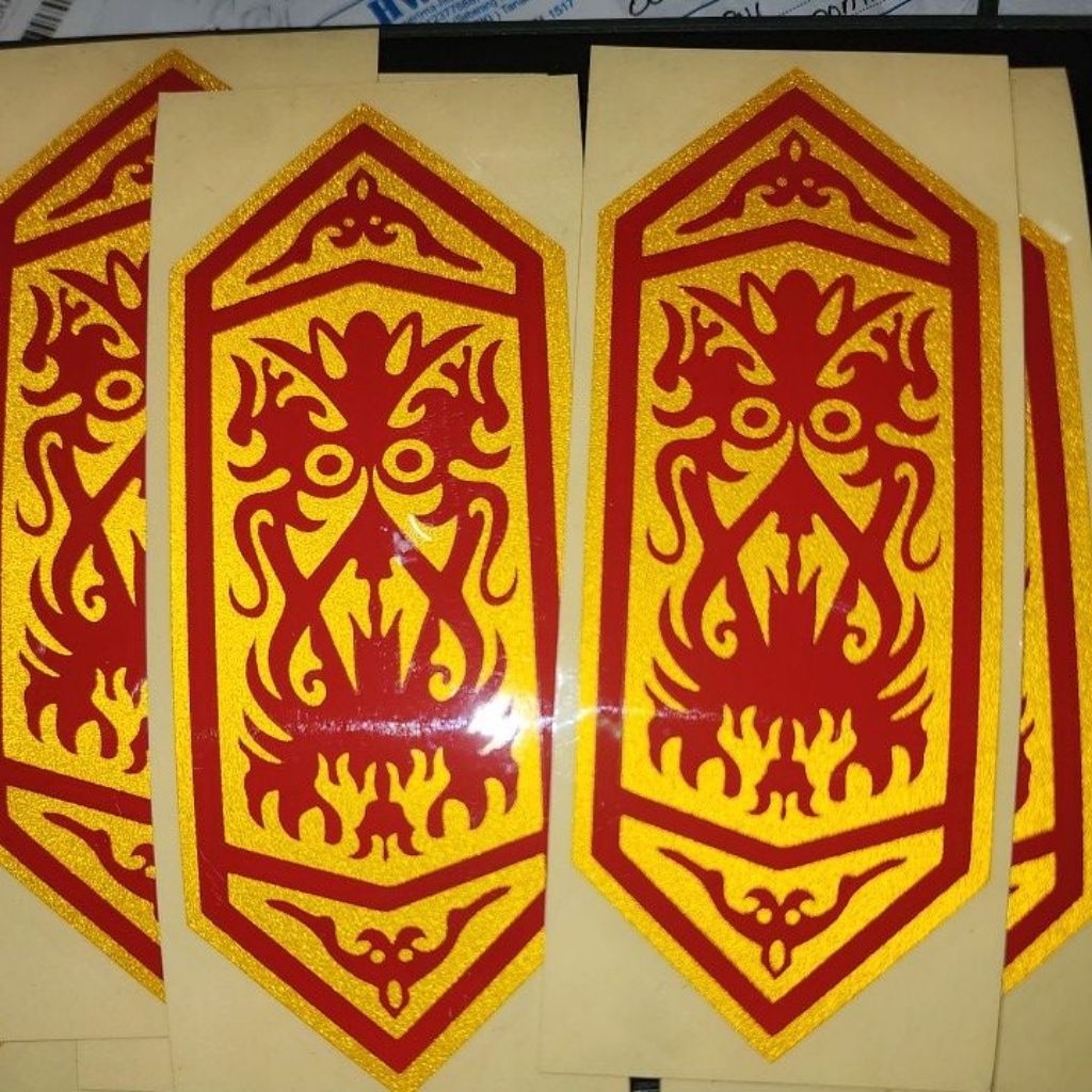 stiker perisai dayak