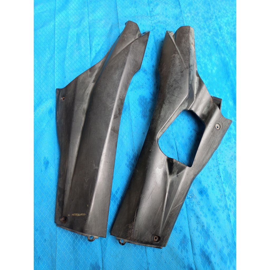 cover dek bawah kanan kiri Honda Beat fi K25 Original / dek kolong Beat fi K25 original copotan