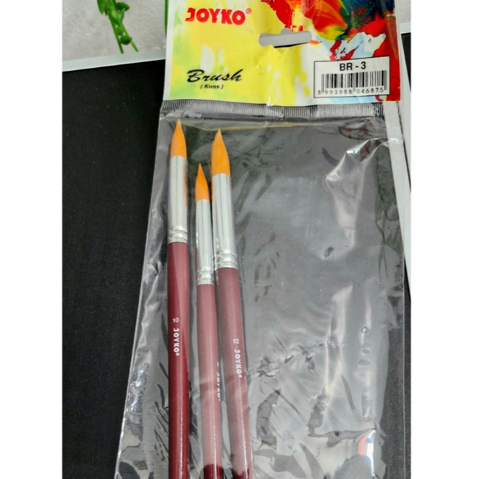 

JOYKO Brush Set Isi 3 (Uk. 8,10,12)