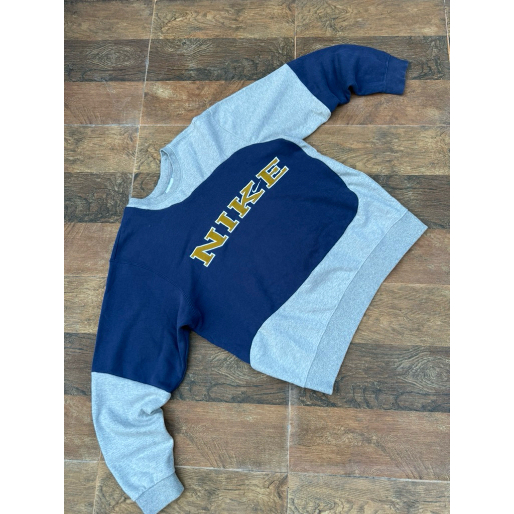 90' Rework Nike Spellout