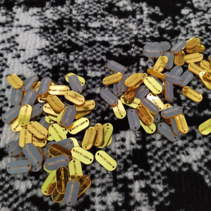 Label Akrilik / Label Hijab / Label Baju / Akrilik Custom