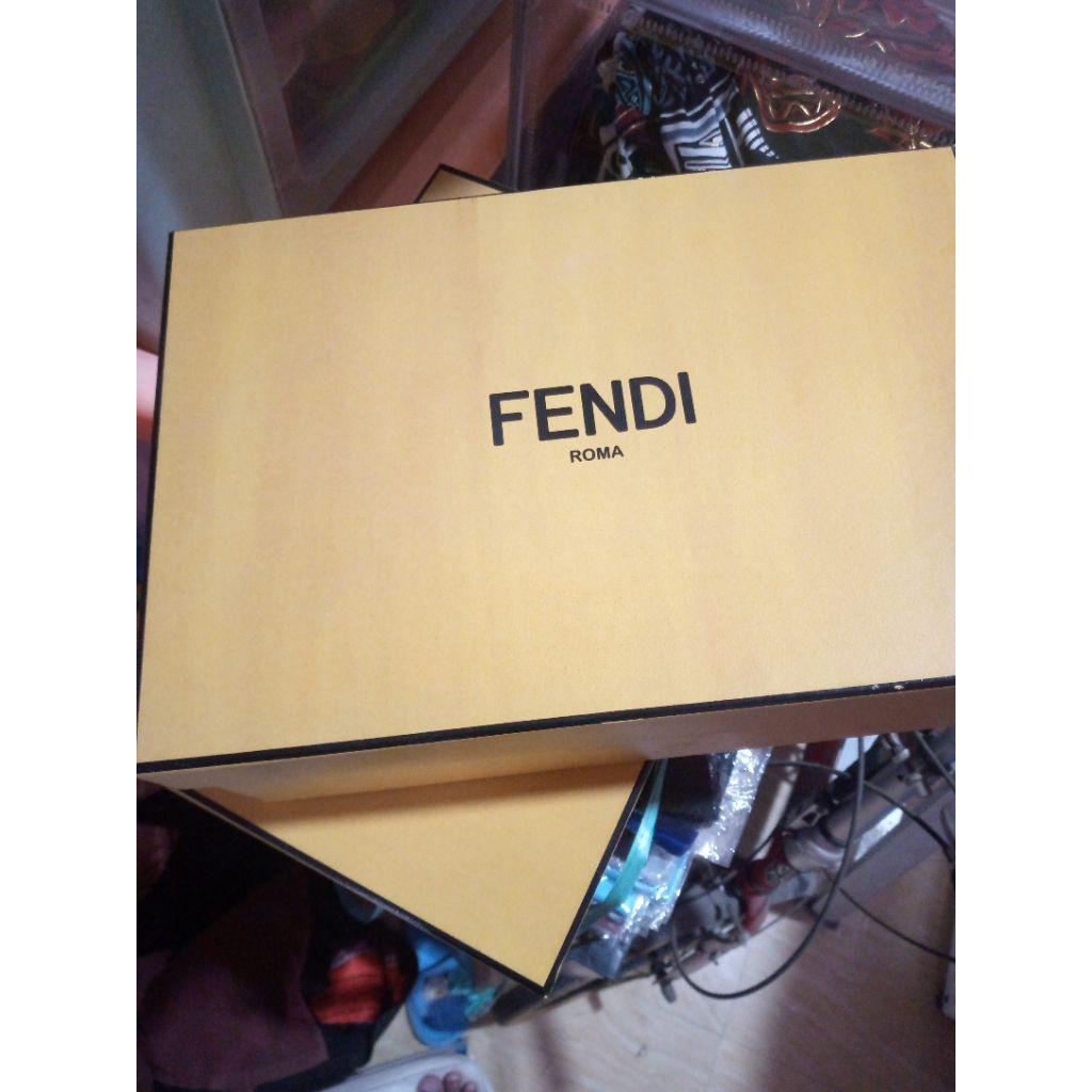 

kardus beranded Eropa roma