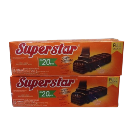 

Superstar Wafer Triple Cokelat Isi 20 / Superstar Wafer 1 Box
