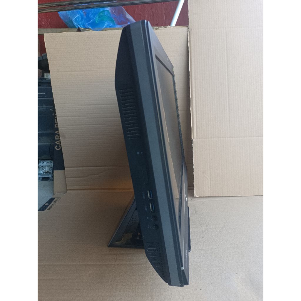 PC ALL IN ONE HP ElitOne 800 G1 i5 GEN 4 RAM 8GB SSD 128