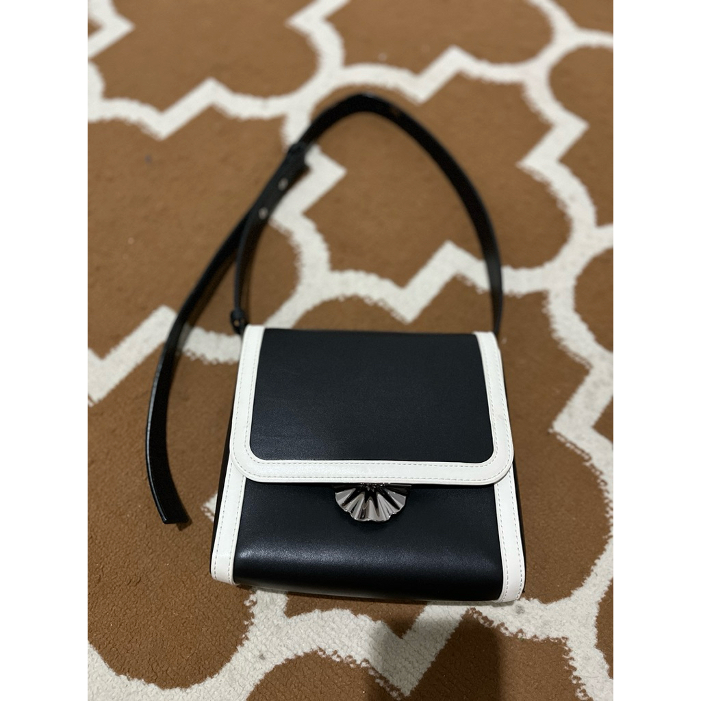 Preloved Tas Pedro Original