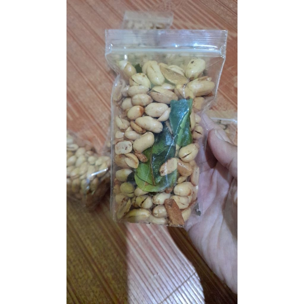 

Kacang Bawang 125gr
