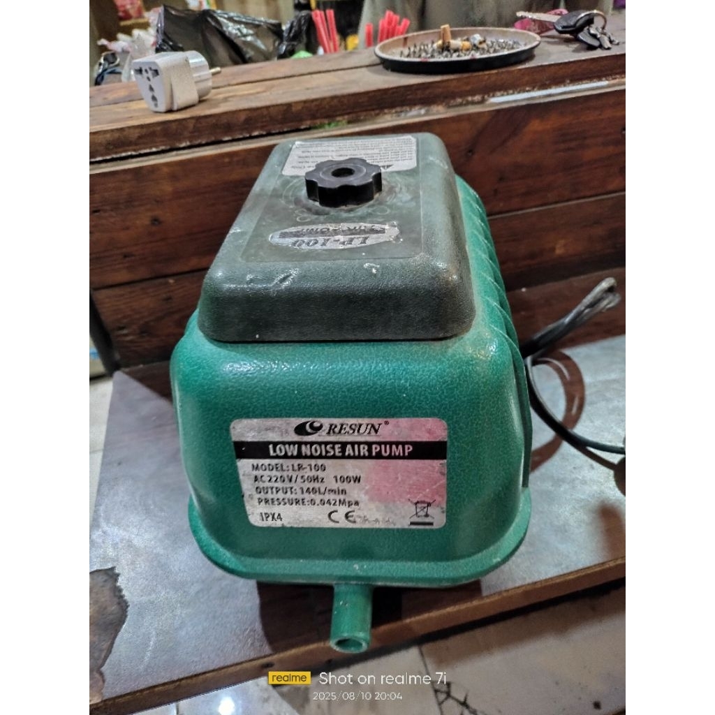 Pompa Aerator Resun LP 100 Aerator Pompa Udara Aquarium Low Noise ( SECOND )