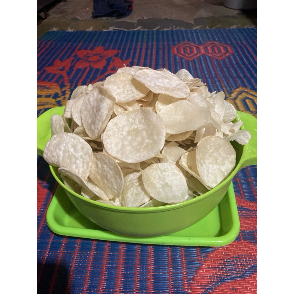 

170gr/500gr/1kg keripik talas/kimpul berbagai rasa dan ukuran.