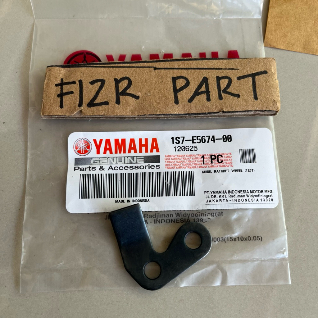 BESI PLATE TAHANAN GEAR AS STATER JUPITER MX LAMA 1S7-E5674-00 ORIGINAL YAMAHA