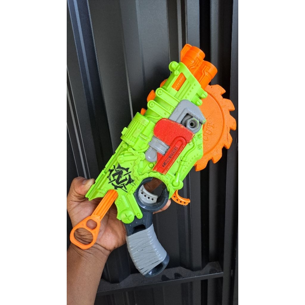 nerf zombie crosscut blaster