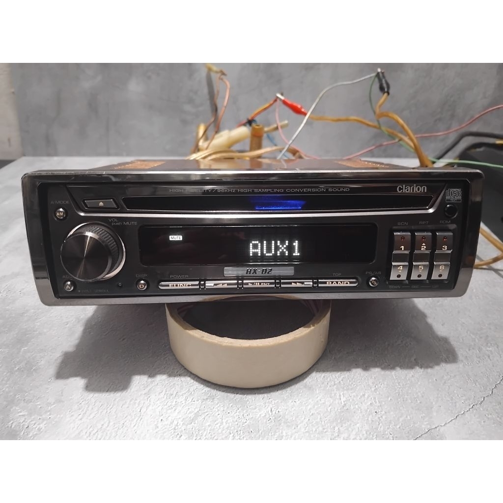 Head Unit High End Clarion HX-D2