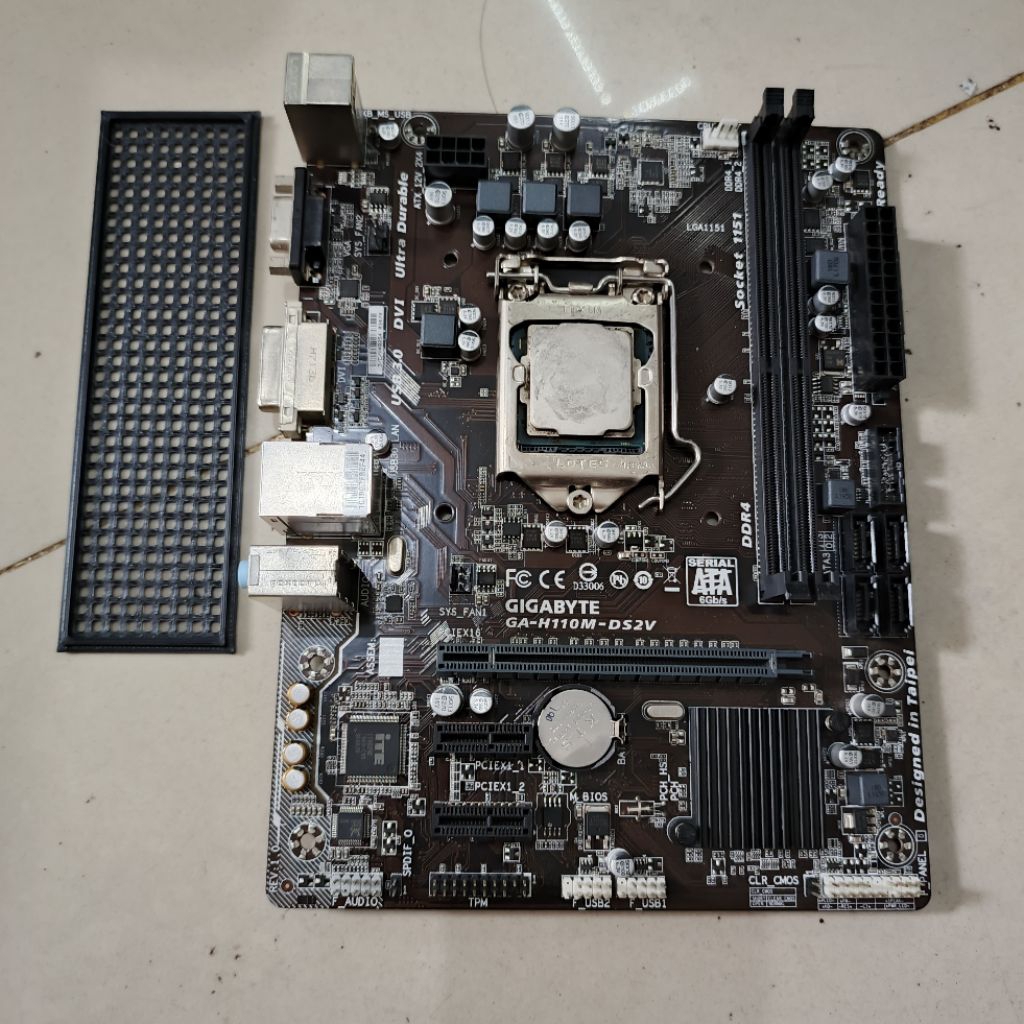 H110M + i3-6100 atau i3-7100 atau i5-7400