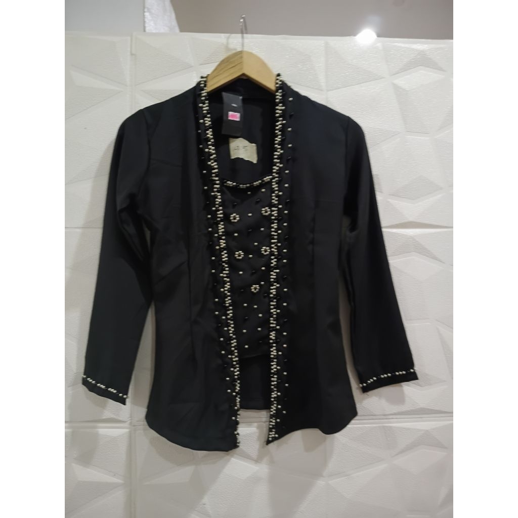 Kebaya Katun Payet Mutiara Bahan Tidak Nerawang