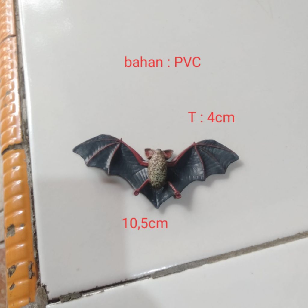 Miniatur Hewan Kelelawar Bahan PVC