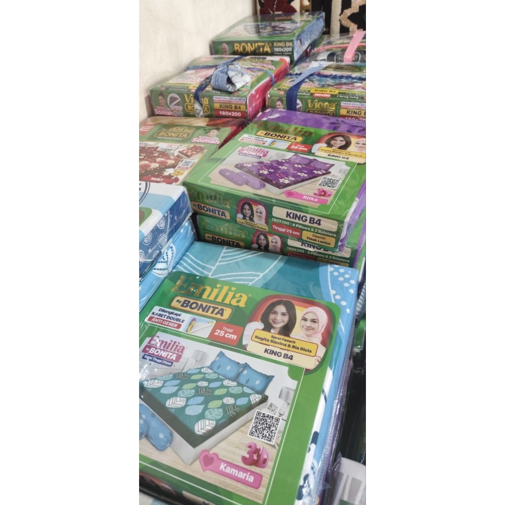 sprei. premium ukuran 180x200 sarung bantal 4 guling 2