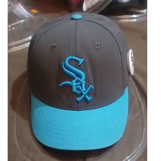 topi visor pendek MLB SOX. official tag.