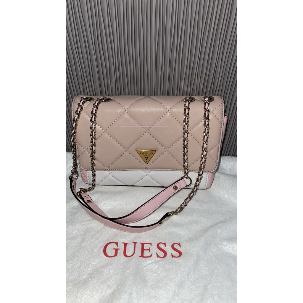 [PRELOVED) GUESS CESSILY CONVERTIBLE CROSSBODY FLAP BAG ORI
