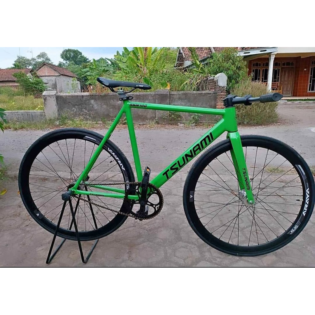 Sepeda fixie tsunami snm 100 hijau