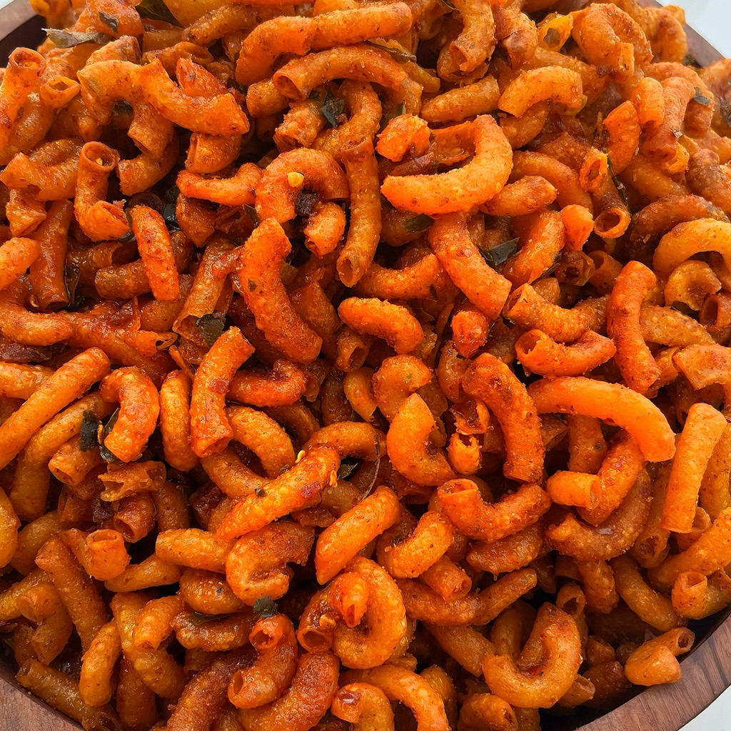 

KANGSNACKS Makaroni crispy 100gr - 1kg Pedas & Original Daun Jeruk Cemilan Makanan Pedas